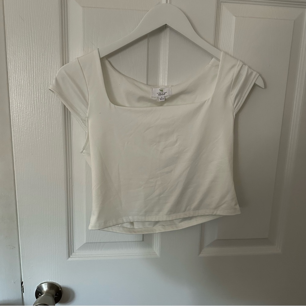 White Short Sleeve Crop Top